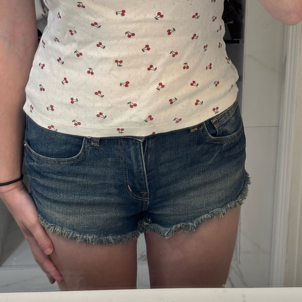 Divided Dark Blue Frayed Hem Denim Shorts